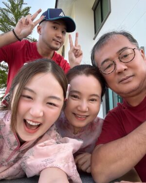 Kanyawee Songmuang Instagram - 💌