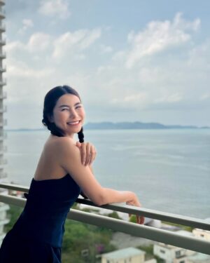 Kaothip Tidadin Instagram - 🤍🤍🌊 

#ข้าวทิพย์ธิดาดิน
#kaothiptidadin