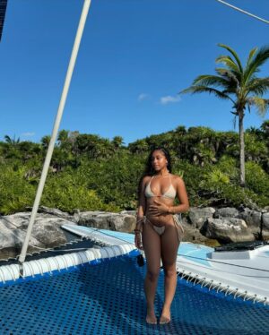 Karma Bridges Instagram - Paraíso🐚
