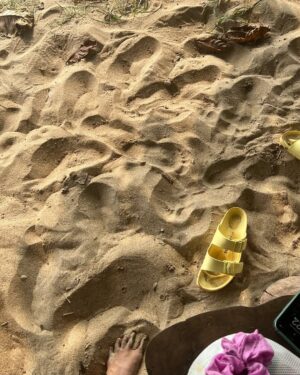Karthika Muralidharan Instagram - Can you tell she misses the beach and her pink swimsuit
