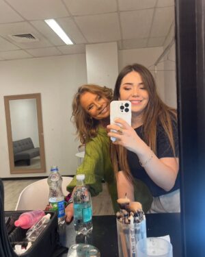 Katherine Salosny Instagram - Viaje flash a Santiago a grabar…mi cachichurri y su notable talento @javinicole12 ..love youuuuu!