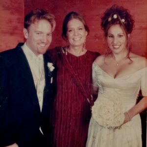 Kathy Najimy Instagram - Happy 91st Birthday to my cherished longtime friend and Goddess of the Universe @gloriasteinem 
You are my everything.