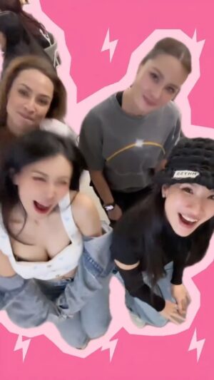 Katreeya English Instagram - มาซ้อมคอนเสิร์ต ❌ มาเต้น tiktok ✅  #2002style