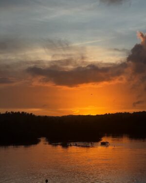 Katrina Dovey Instagram - Siargao, you are absolutely magical. 

Haven’t left yet but I am already looking forward to being back 💓 salamat sa lahat na nag recommend ng mga gagawin at kainin. Lahat masarap!! 

Absolutely beaming with joy. Thank you thank you! We shall return
