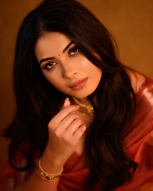 Kavya Shetty Instagram - Worth the wait 💋

Jewellery @navrathan1954 ✨