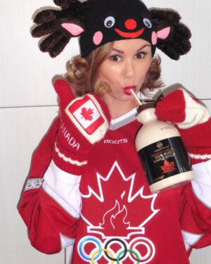 Keegan Connor Tracy Instagram - Happy Flag Day Canada. Never anything but 🇨🇦 
#ohcanada #mapleleafforever
(A little throwback to some of the fun from @misha’s #GISHWES a few years ago)