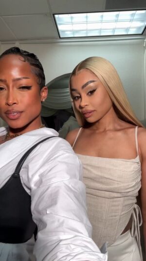 Keenyah Hill Instagram - Lil BTS … So much light and magic was made working with @blacchyna 💜 I absolutely loved creative directing and pose coaching Angela for her  @heartspurecosmetics lipwear line 💋✨✨ Can’t wait to see the finished product!! 
Make up and creative - @alexjairus 
Shot by @mr.koa
Hair styling by @kingofhair