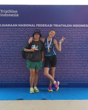 Kelly Tandiono Instagram - The sports that I fell in love since 2014 TRIATHLON ♥️
So happy to do my first tri race in 2025 and won Podium 2 on Master A series @trisportseries 💪
.
Thank you for the awesome pics @chita_zen @foto.dimanaaja @spottlejkt 
.
Always my favorite running shoes @pumaindonesia @pumarunning the latest Elite Deviate Nitro 3 
.
#Triathon #SwimBikeRun #TriLife #Triathlete #KellyTandiono