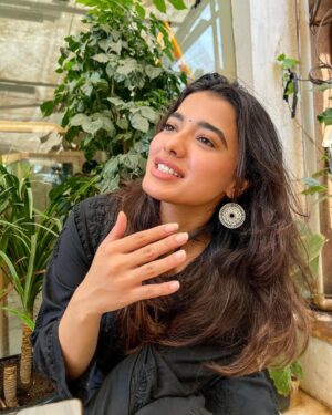 Ketika Sharma Instagram - #tb ✨

@shazzalamphotography