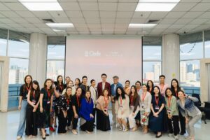 Khemupsorn Sirisukha Instagram - Cartier Women’s Initiative: CWI Entrepreneurial Program Thailand 2025♥️♥️♥️ ที่ทาง CWI ได้ร่วมกับจุฬาลงกรณ์มหาวิทยาลัย จัดการฝึกอบรมหลักสูตรสำหรับผู้ประกอบการหญิงค่ะ 🥹👍🏻🌟✨👏🏻♥️🤗🥰

เชอรี่ได้เข้ารับการอบรมมาหลายสัปดาห์แล้วขอบอกเลยว่าเป็นหลักสูตรที่เป็นประโยชน์กับผู้ประกอบการอย่างเชอรี่มากๆ ค่ะ ชอบมากกกกกกกๆ ค่ะ 🥹👍🏻♥️✨ ต้องขอขอบพระคุณอาจารย์หนึ่ง รศ.ดร. ปรีชญา สิทธิพันธุ์ ที่ออกแบบหลักสูตรได้ดีมากๆ เลยค่ะ วิทยากรแต่ละท่านที่คัดสรรมาสุดยอดมากๆ 
ค่ะ ได้เรียนรู้ในหลากหลายมิติ สำหรับองค์ความรู้ในการเป็นผู้ประกอบการที่จะนำพาธุรกิจให้เติบโตแข็งแรง เพื่อที่จะสร้างผลกระทบเชิงบวกได้ยิ่งๆ ขึ้นไป โดยเฉพาะอย่างยิ่งเรื่อง Finance ที่เชอรี่เองแอบหนีมาตลอดเลยค่าา แฮ่😅😅😅

แต่พอได้เรียนกลับรู้สึกว่าไฟแนนซ์เป็นเรื่องที่ไม่ได้ยากอย่างที่คิดไว้ และเป็นประโยชน์ และสำคัญจำเป็นมากๆ สำหรับเจ้าของธุรกิจ จำเป็นที่จะมีความรู้ความเข้าใจเรื่องการเงิน การลงทุนอย่างน้อยในระดับพื้นฐาน 

สุดยอดจริงๆ ค่ะ 🥹👍🏻👏🏻👏🏻👏🏻♥️♥️♥️ 
ปีนี้ประเทศไทยเป็นเจ้าภาพในการจัด CWI ด้วยนะคะ สำหรับผู้หญิงท่านไหนที่สนใจสมัครขอทุน เตรียมตัวรอฟังรายละเอียดการสมัครได้เลยนะคะ เร็วๆ นี้ค่า 🥹🤗♥️♥️♥️🚀🌟✨🥰

#ChulaXCartierWomensInitiative
#CWIThailand 
#CartierWomensInitiative