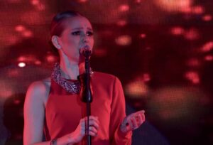 Kika Edgar Instagram - Cada escenario tiene su hermosa magia! Gracias por seguir permitiéndome llegar a sus corazones! 
Nos vemos en Teatro Metropolitan CDMX el 3 de mayo! Venta por @ticketmaster_mx ❤️💕💃🏻🎶