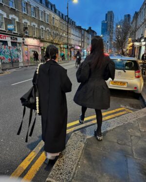 Kim Min-ha Instagram - I don't think I can get asleep tonight. It was the most beautiful 4pm in London. Thank you so much @simonerocha_ 🩷