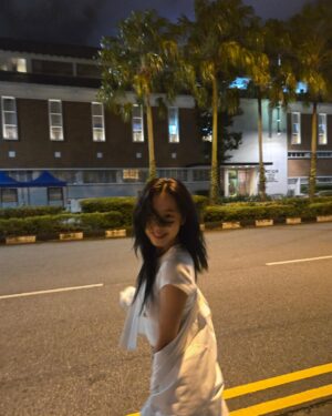 Kim Nam-joo Instagram - Night in Singapore🌙