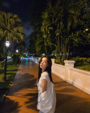 Kim Nam-joo Instagram - Night in Singapore🌙