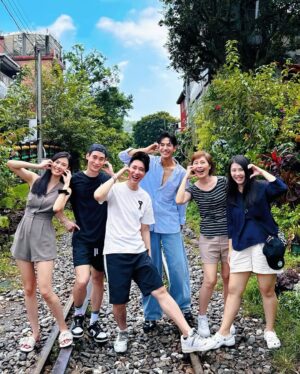 Kimberly Chia Instagram - Taking it back to our trip to Taiwan last year. 
Happy birthday dage! ❤️ 

Please bring us on more trips together 🤭