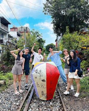 Kimberly Chia Instagram - Taking it back to our trip to Taiwan last year. 
Happy birthday dage! ❤️ 

Please bring us on more trips together 🤭