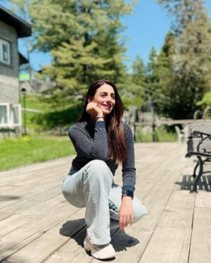 Kinza Razzak Instagram - Peak serenity ⛰️