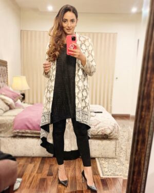 Kinza Razzak Instagram - ♠️