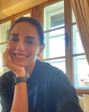 Kinza Razzak Instagram - Streets and stories 😍🌱🌸

..
…
…..
……
#insta #travel #austria