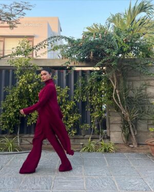 Kiran Haq Instagram - I’m a little bit obsessed with Me 🥰❤️