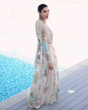 Kiran Malik Instagram - Nida Azwer @nidaazweratelier is back with another gorgeous festive collection debut, for the season, on Feb 1st at Address Montgomerie 🤍

📸 @sharmeenkhanphotography 

#kiranmalik #nidaazwer #festive #dubai