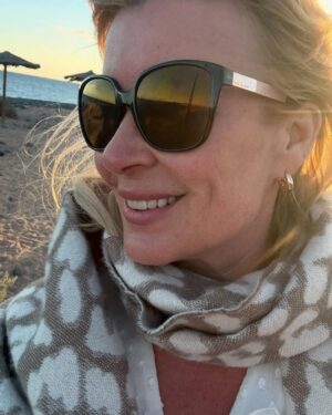 Kirsi Alm-Siira Instagram - Talviloma 2025. Kiitos seuralaisille ❤️