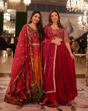 Komal Aziz Khan Instagram - Twinning with my Irish twin 👯‍♀️