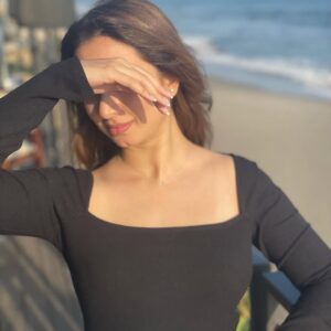 Komal Aziz Khan Instagram - Malibu photo dump 😉