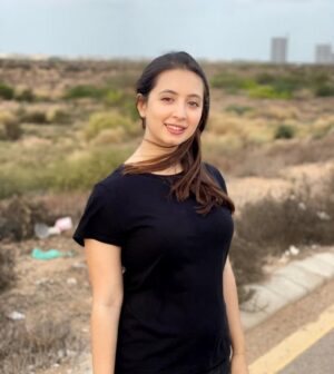 Komal Aziz Khan Instagram - Repeat after me. Jahez buhat buri bala hay. 

Comment below if you are against the system of dowry and I will personally reply to the best comments.