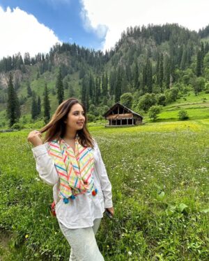 Komal Aziz Khan Instagram - Tao Butt and some local food I ate in Kashmir. Daal lobia, trout dish and Saag. So so so good !