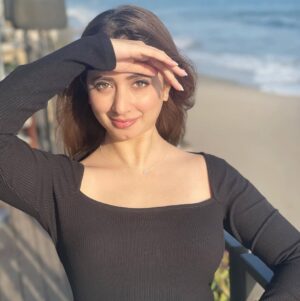 Komal Aziz Khan Instagram - Malibu photo dump 😉