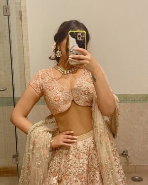 Kritika Khurana Instagram - Wedding fits 🌹
1,2,3,3,5,6,7 or 8? which one is your fave?