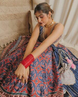 Kritika Khurana Instagram - Wedding fits 🌹
1,2,3,3,5,6,7 or 8? which one is your fave?
