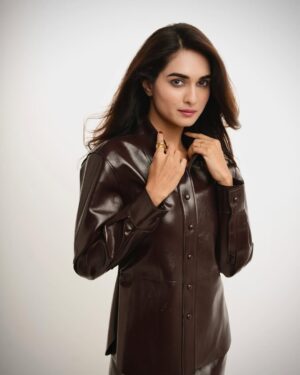Kritika Singh Yadav Instagram - APT.