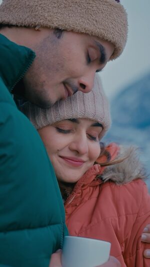 Kritika Singh Yadav Instagram - #ishq Is Out Now ❤️

Enjoy The Full Video On @bajaogaanaofficial YouTube Channel .. I am waiting for your comments there 🫶 #gurnazar #newmusic 

@kritikasinghyadav_ @thesandeepmalhi @showkidd.music @channangrez @oyeentertainmentofficial @sahilmehraz @onkarsinghcolorist