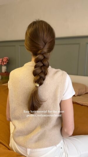 Lani Randol Instagram - Loves a big ole thick braided hairstyle 🫶🏻 #braid #hairtutorial #hair #braidtutorial