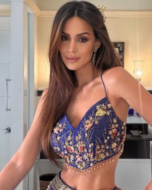 Larissa Bonesi Instagram - 
