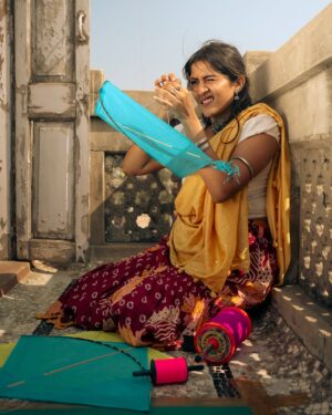 Larissa Dsa Instagram - Kai Po Che 🪁

@larissa_wlc X @haram_khor_ 📸

Kites in the air, joy everywhere,
Uttarayan in Ahmedabad feels so rare.
Good food, kind people, and happy vibes,
This festival fills hearts and brightens lives.

Thank you @living_clicks @bhoommss for all the help 🤗

#uttaryan #kite #gujarat #ahemdabad #india #festival #vibe #explore #postivevibes #makarsankranti