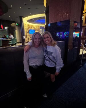 Laura McGoldrick Instagram - Las Vegas 💥 work hard, play hard : play edition.