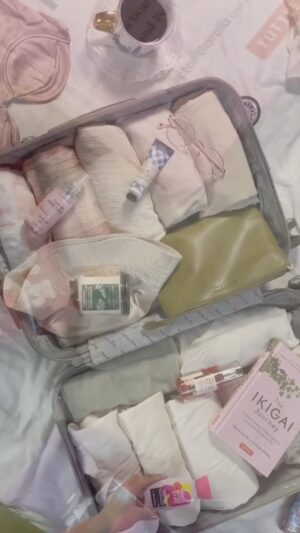 Lavanya Srivastava Instagram - All set to travel with my @bathandbodyworksindia travel essentials. Pack light for your next vacation with these travel-size products that will make your packing stress free. My favourite has be the eucalyptus candle 💕

You can get your hands on these minis at any Bath and Body Works store or online on www.bathandbodyworks.in

#bathandbodyworks #bathandbodyworksindia #travelessentials #summerready #summeressentials #lavanyasrivastava