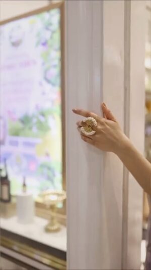 Lavanya Srivastava Instagram - @kamaayurveda is celebrating 20 years of contemporizing Ayurvedic beauty. 

We are celebrating the success of Ayurveda in our culture- helping people get a better understanding of this ancient traditional practice in the best possible manner.

You guys know when it comes to skincare I’m all about the ingredients than just being natural and I love their use of the right ingredients and formulation.
When I talk about the formulation, I love how most of the products are oil or powder based, which helps with the safety and longevity of the product.

I cannot wait to explore more products from the brand and I hope you too, find some of your staples from their offerings. 

Happy 20 years Kama Ayurveda ✨
Congratulations on this beautiful journey.

Note: For people with sensitive skin, rosacea, and eczema, I recommend you patch test the product before use.

.
.
.
#kamaayurveda #20yearsofkama #lavanyasriavstava #LavanyaXKamaAyurveda #ayurvedalifestyle #ayurveda #luxurylifestyle #ayurvedicskincare #skincareproducts