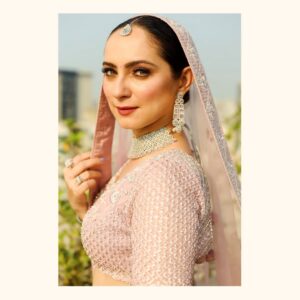 Lavina Tandon Instagram - Chasing sunsets 🌞 
with shimmery eyes 
that sparkle like the fading light 💫
.
.
.
.
📸 : @darshan6289photography 
💄: @darshan6289photography