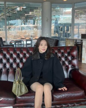 Lee Ju-bin Instagram - 짧고 굵었던 콧바람 슝슝