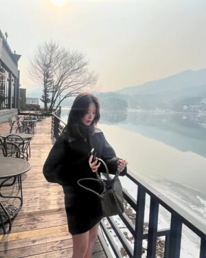 Lee Ju-bin Instagram - 짧고 굵었던 콧바람 슝슝