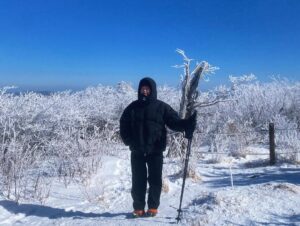 Lee Min-ji Instagram - #태백산 ❄️🏔️ 좋았다 !!!