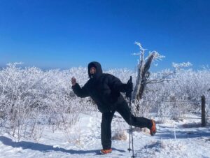 Lee Min-ji Instagram - #태백산 ❄️🏔️ 좋았다 !!!
