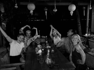 Leslie Bibb Instagram - club 🪷...
episode three, week three #bts
@thewhitelotus @streamonmax @hbo 
enjoy bbs 
🤍