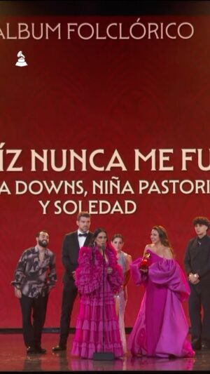 Lila Downs Instagram - ¡Felicidades! @liladowns @npastorioficial @sole_pastorutti Mejor Álbum Folclórico 🎶👏👏👏 #LatinGRAMMY