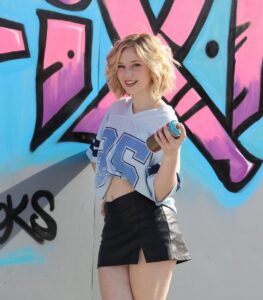 Actress Lily Brooks O’Briant HD Photos and Wallpapers March 2025