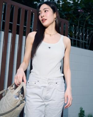 LingLing Sirilak Kwong Instagram - Own it 👆🏻

@Dior
 #DiorCruise 
#DiorToujours